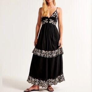 Abercrombie & Fitch Black Linen Maxi Dress with White Floral Embrodiary